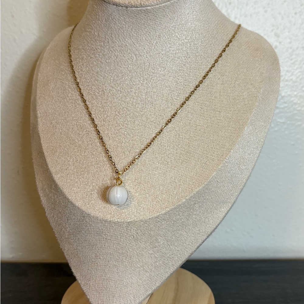 Handmade Onion Necklace - Picture 4 of 6